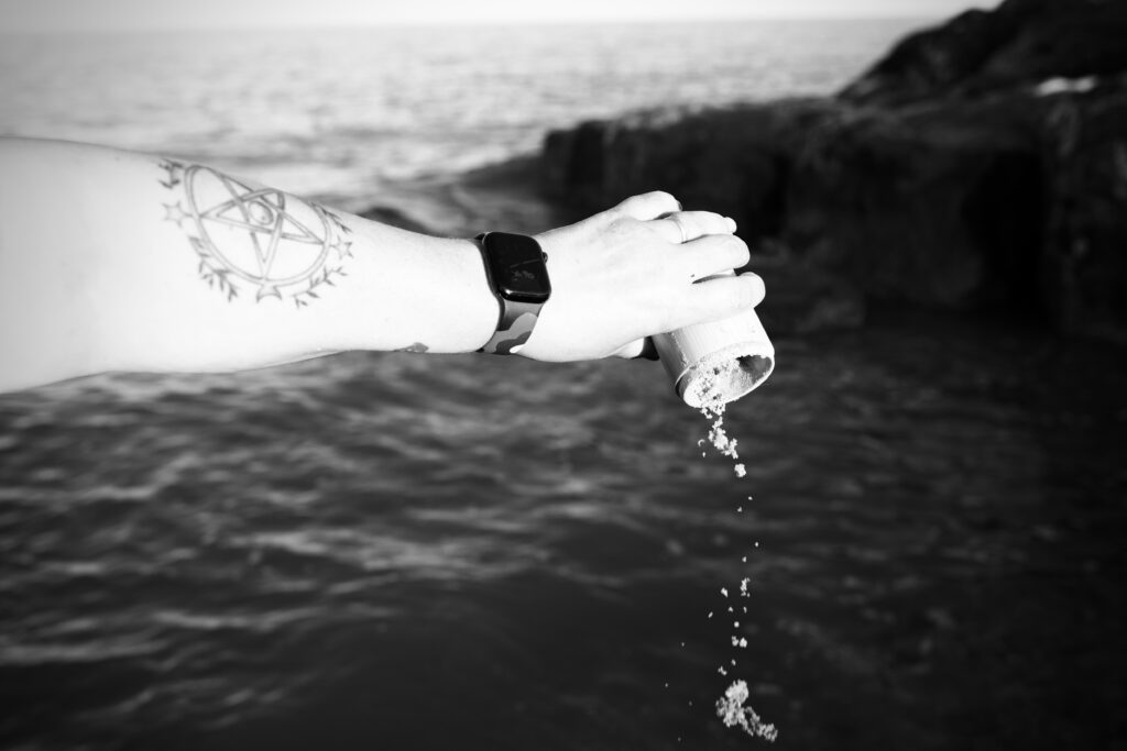 back to earth - scattering ashes at sea